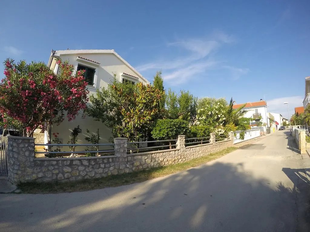 Apartment Apartman Veronika Vrsi Kroatien