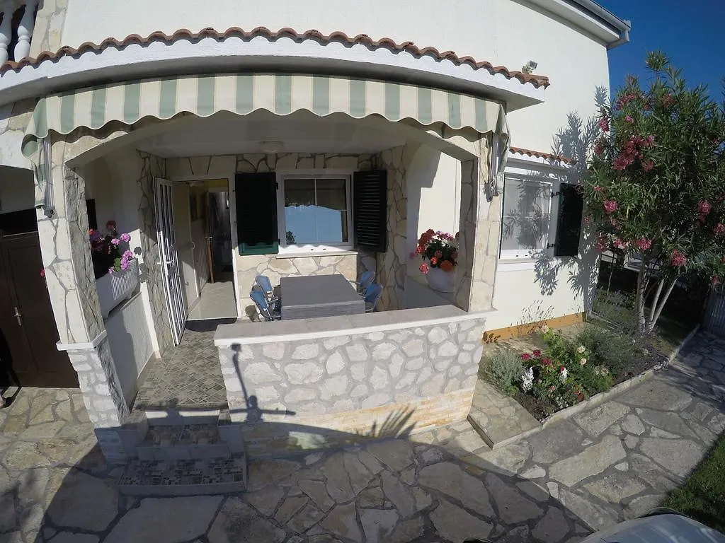 Apartman Veronika Vrsi Apartment