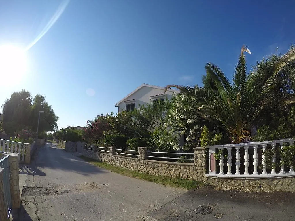 Apartman Veronika Vrsi